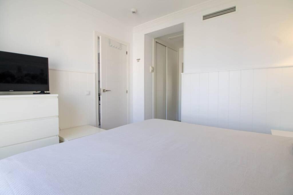 Ocean House Bloque 3 Planta 8 By Ivi Real Estate Apartment Torremolinos Ngoại thất bức ảnh